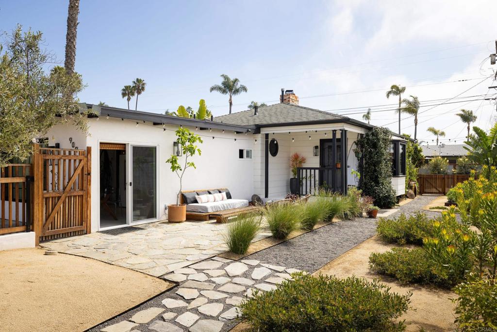 Residential for sale at 909 Leonard Avenue, Oceanside CA featuring 3 beds and 3 baths