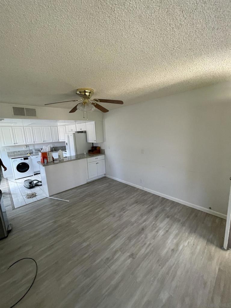 Residential Lease for rent at 64281 Spyglass Ave 42, Desert Hot Springs CA featuring 1 bed and 1 bath