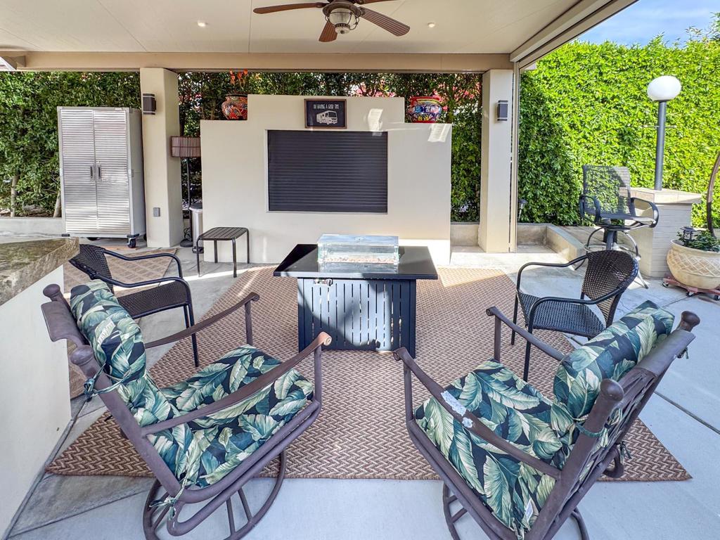 Residential for sale at 80394 Avenue 48 421, Indio CA