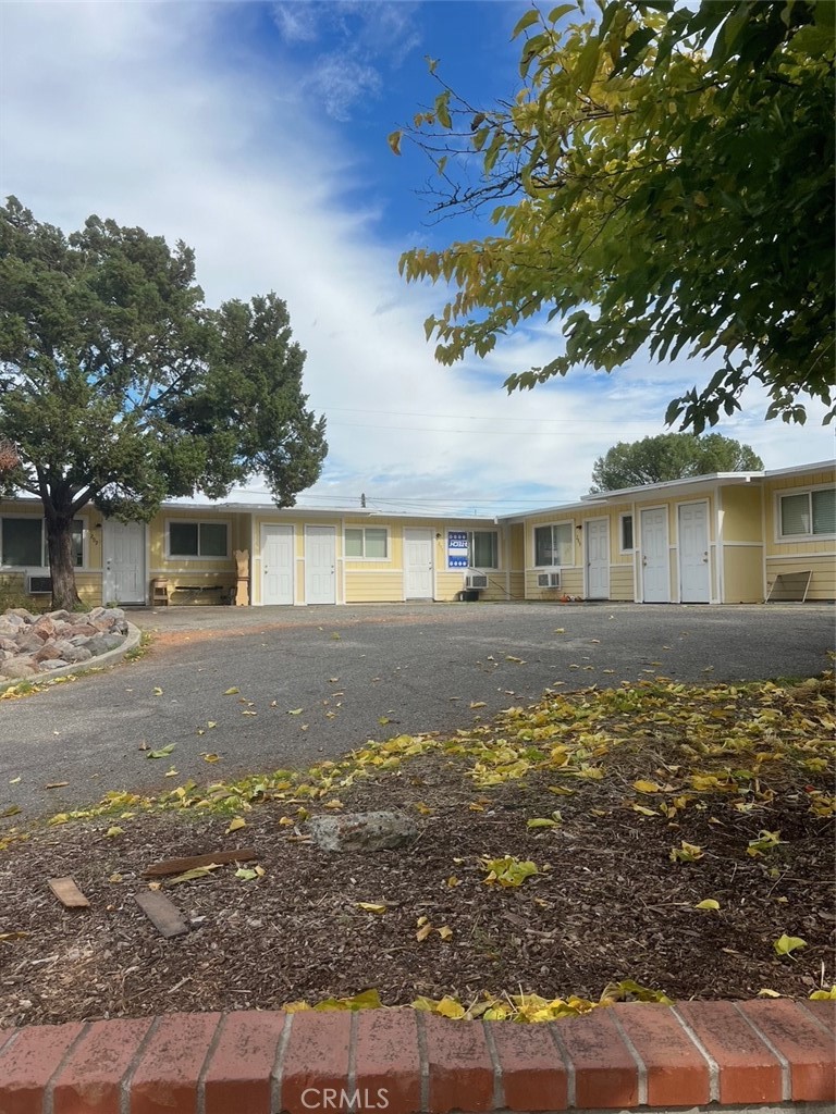 Residential Income for sale at 285 Mclane, Corning CA