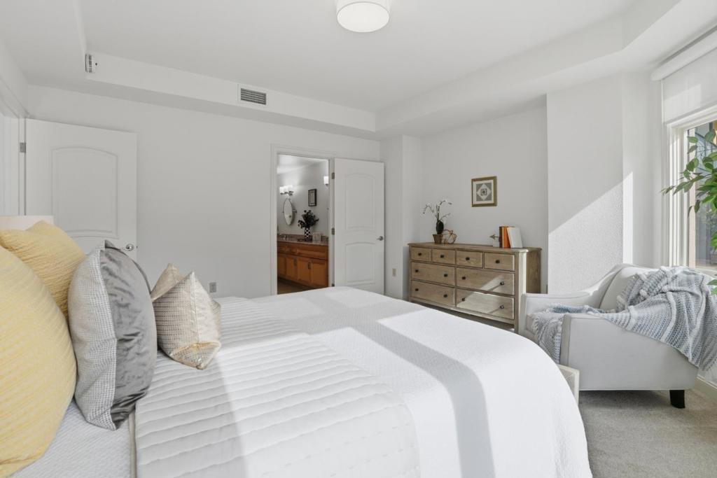 Residential for sale at 10 CRYSTAL SPRINGS Road 1206, San Mateo CA featuring 2 beds and 3 baths