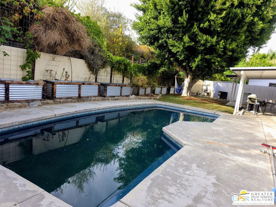 Residential for sale at 39091 Paradise Way, Cathedral City CA featuring 5 beds and 4 baths