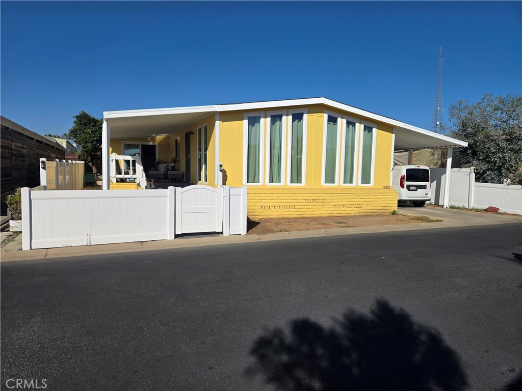 Manufactured In Park for sale at 19009 S Laurel Park Road 248, Rancho Dominguez CA featuring 2 beds and 2 baths