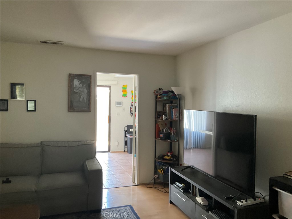 Residential for sale at 1965 Coulston 7, Loma Linda CA featuring 3 beds and 2 baths