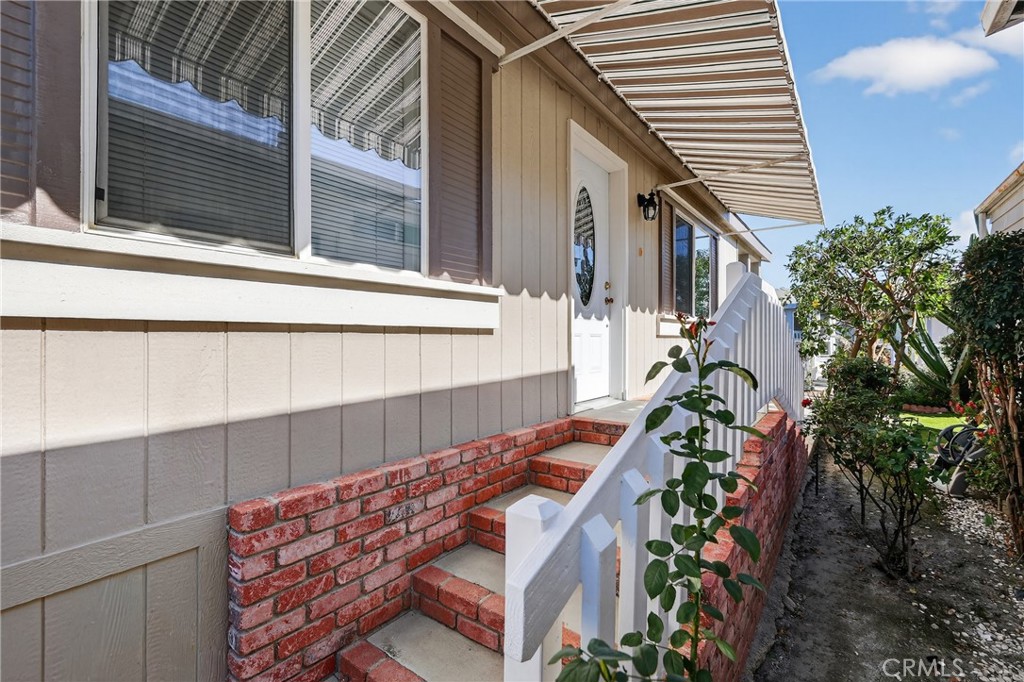 Manufactured In Park for sale at 15111 Pipeline Avenue 274, Chino Hills CA featuring 3 beds and 2 baths