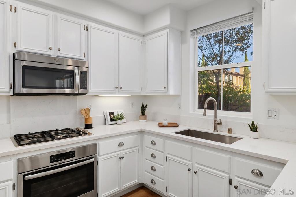 Residential for sale at 13285 Calle Del Campo 5, San Diego CA featuring 2 beds and 3 baths