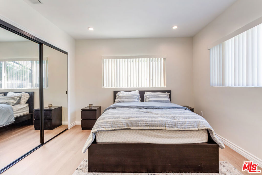 Residential Lease for rent at 1419 N Orange Drive, Los Angeles, Los Angeles County CA featuring 4 beds and 3 baths