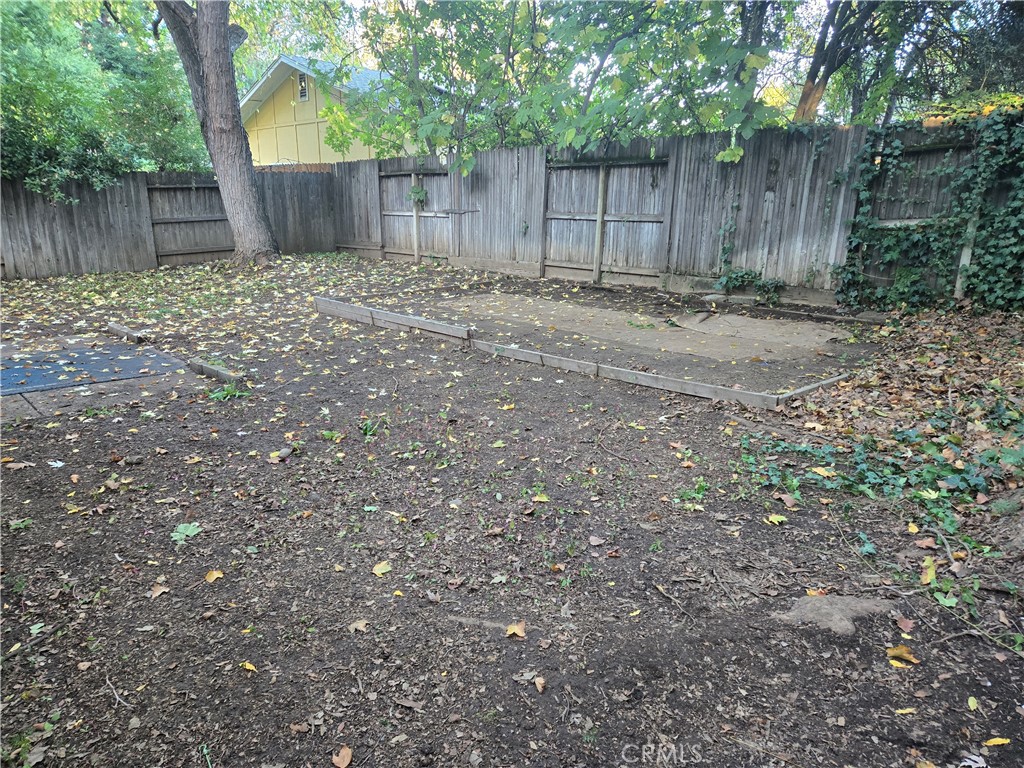 Residential for sale at 661 Victorian Park, Chico CA featuring 3 beds and 2 baths