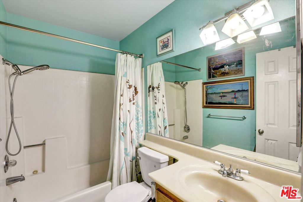 Residential for sale at 645 Chestnut Avenue 316, Long Beach CA featuring 2 beds and 2 baths