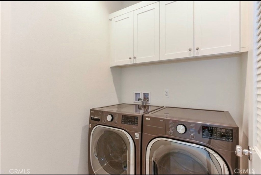 Residential Lease for rent at 175 Frame, Irvine CA featuring 4 beds and 4 baths