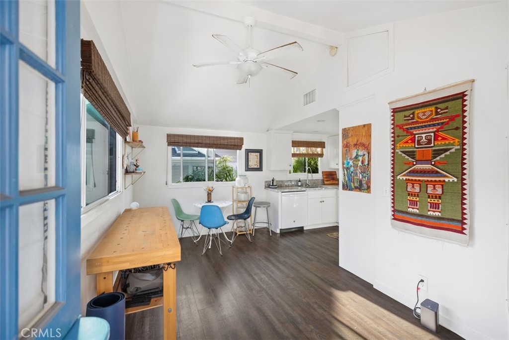 Residential Lease for rent at 649 Glenneyre, Laguna Beach CA featuring 2 beds and 1 bath