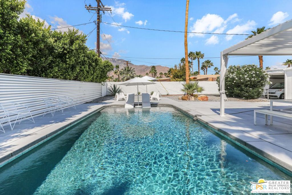 Residential for sale at 971 E Alexander Way, Palm Springs CA featuring 3 beds and 2 baths