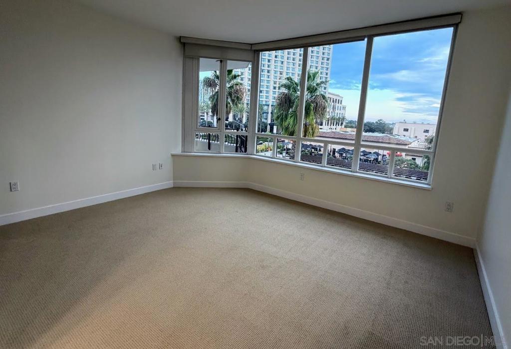 Residential Lease for rent at 700 W Harbor Dr 404, San Diego CA featuring 2 beds and 2 baths