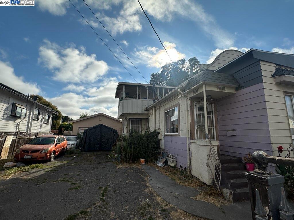 Residential Income for sale at 7333 Lockwood St, Oakland CA