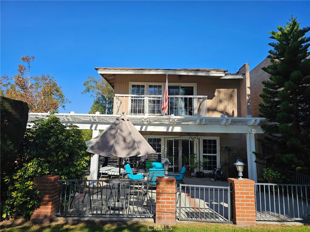 Residential for sale at 24662 Toledo, Lake Forest CA featuring 3 beds and 3 baths