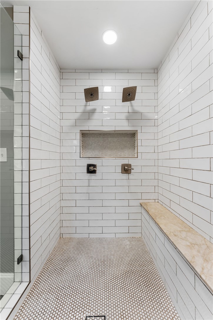 Residential Lease for rent at 1205 W Highland Avenue, Redlands CA featuring 4 beds and 5 baths