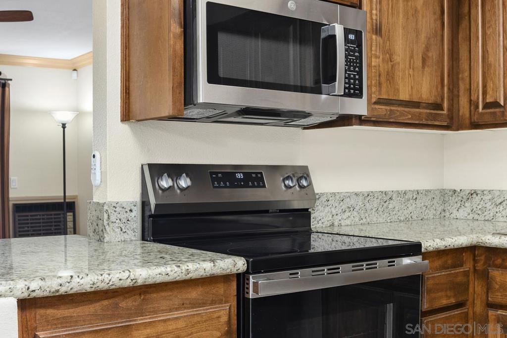 Residential Lease for rent at 214 Woodland Pkwy 201, San Marcos CA featuring 2 beds and 2 baths