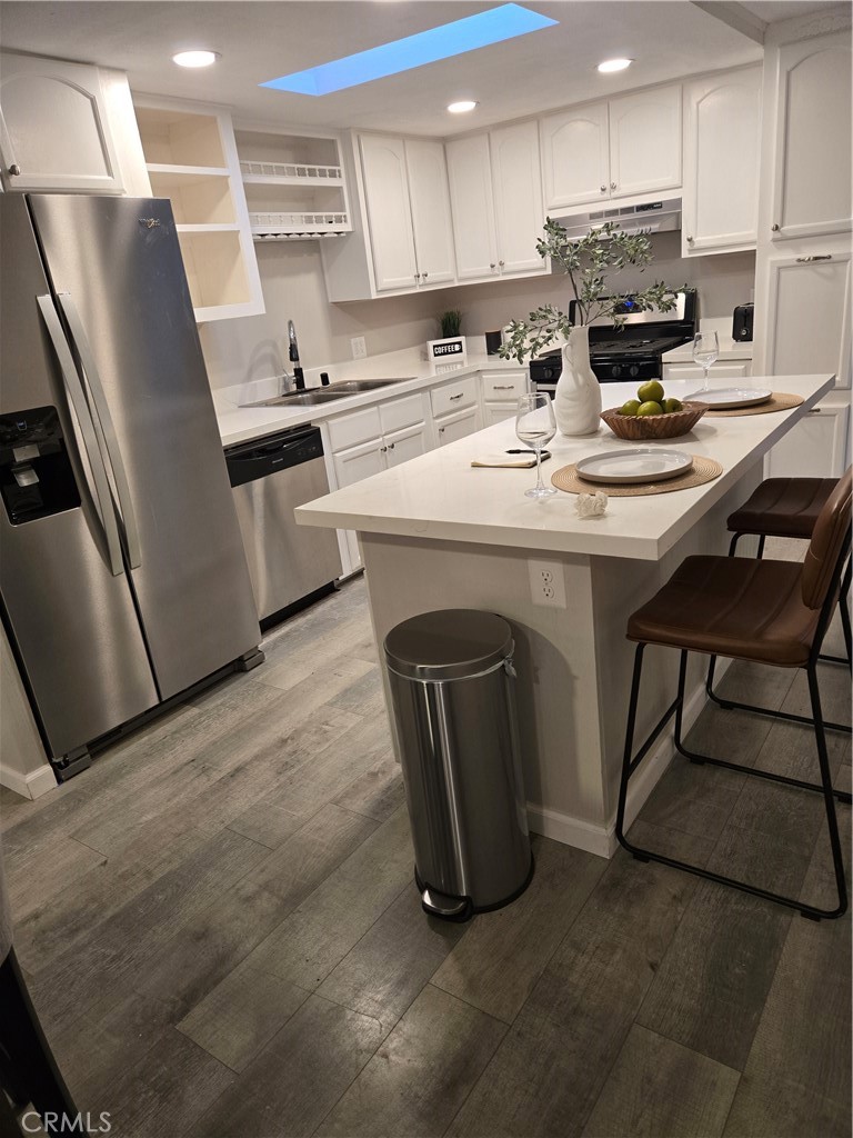 Residential Income for sale at 26613 Cortrite, Hemet CA