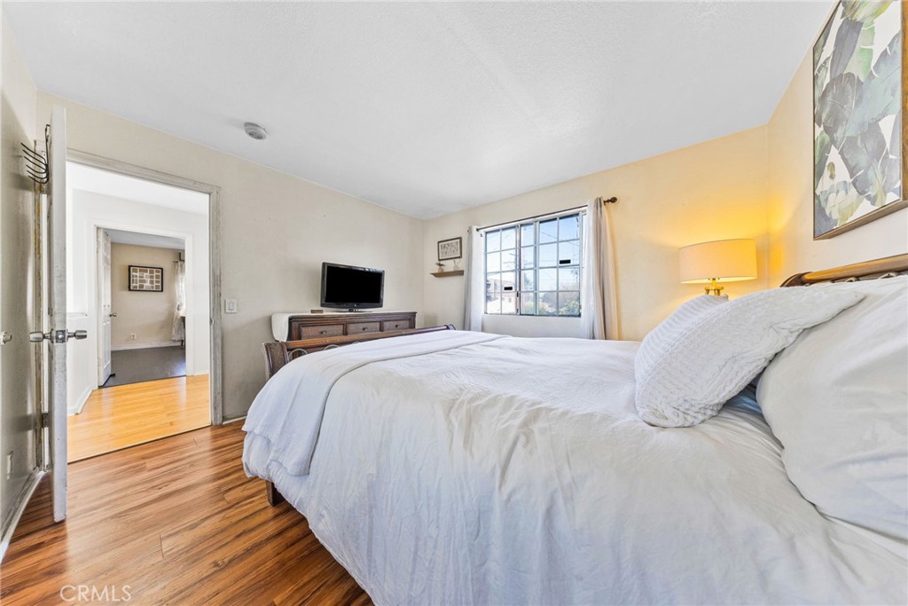 Residential Income for sale at 1732 E 61st, Los Angeles CA