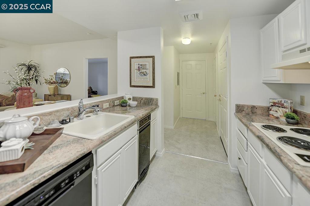 Residential for sale at 1840 Tice Creek Dr 2110, Walnut Creek CA featuring 2 beds and 2 baths