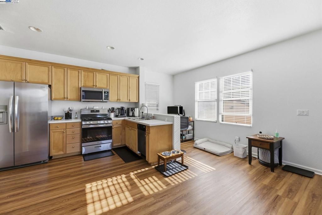 Residential for sale at 1136 Taraya Ter, Hercules CA featuring 4 beds and 5 baths