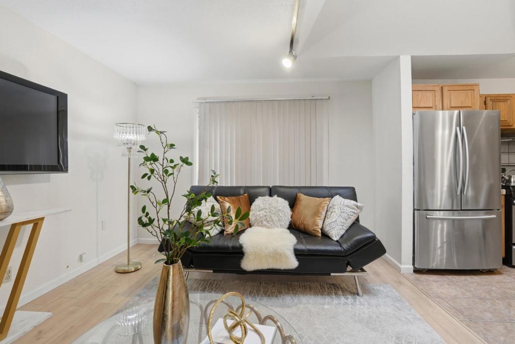 Residential for sale at 828 Weeks Street, East Palo Alto CA featuring 3 beds and 2 baths