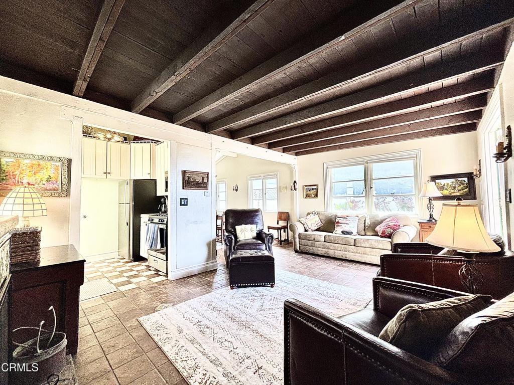 Residential Lease for rent at 1205 Ocean Drive, Oxnard CA featuring 2 beds and 2 baths