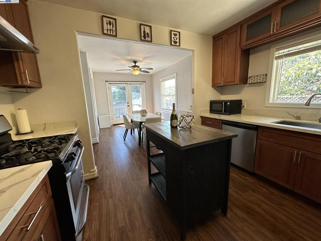 Residential for sale at 4239 Quigley Pl, Oakland CA featuring 3 beds and 2 baths