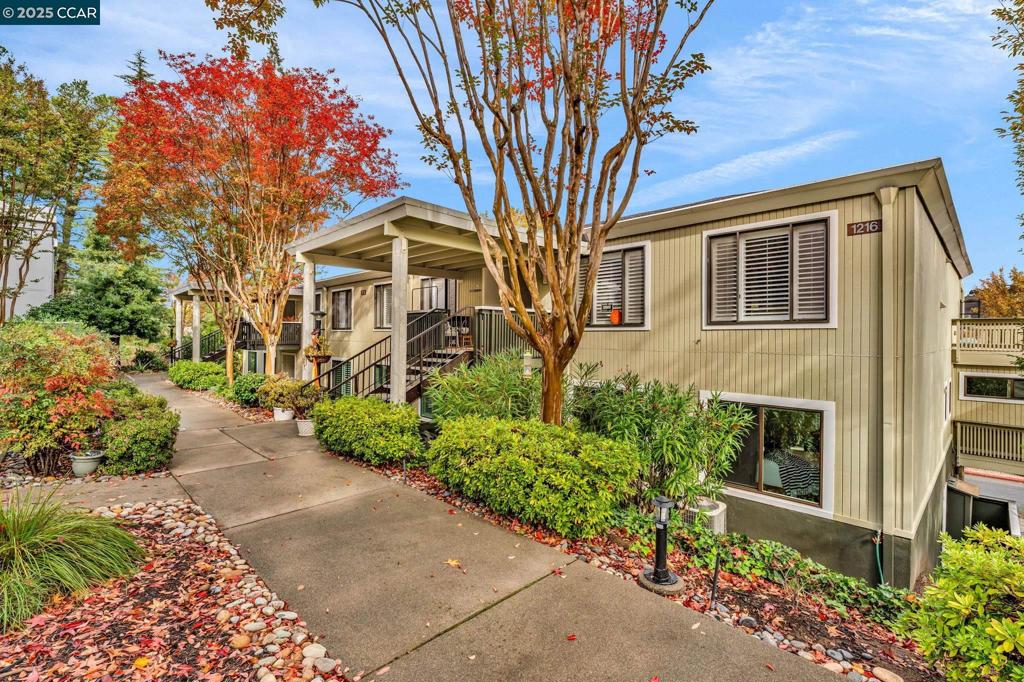 Residential for sale at 1216 Fairlawn Ct 8, Walnut Creek CA featuring 2 beds and 2 baths