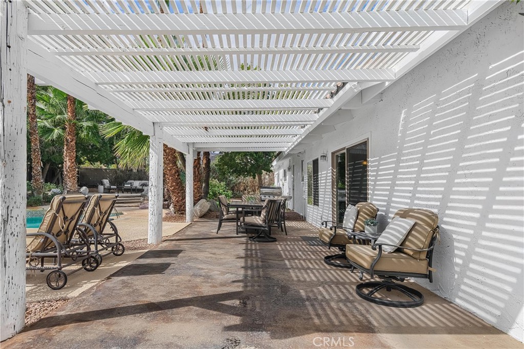 Residential Lease for rent at 73425 Haystack Road, Palm Desert CA featuring 3 beds and 2 baths