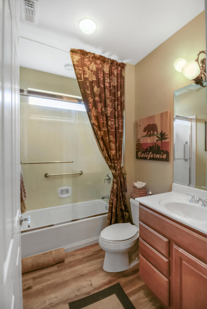 Residential Lease for rent at 41538 Corte Jalisco, Indio CA featuring 2 beds and 2 baths