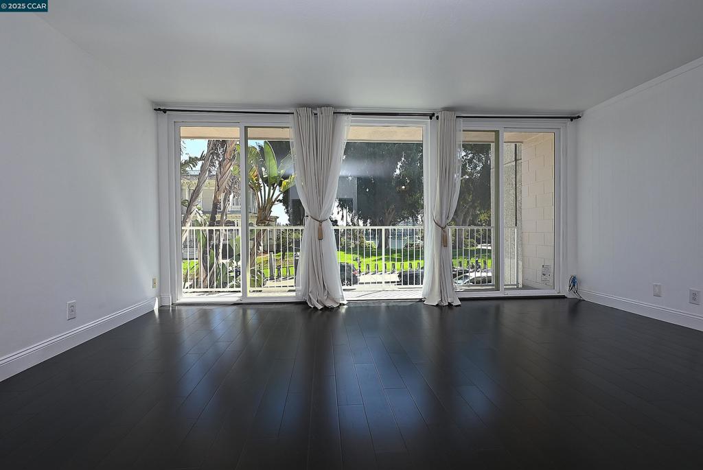 Residential for sale at 1425 Lakeside Drive 101, Oakland CA featuring 2 beds and 1 bath