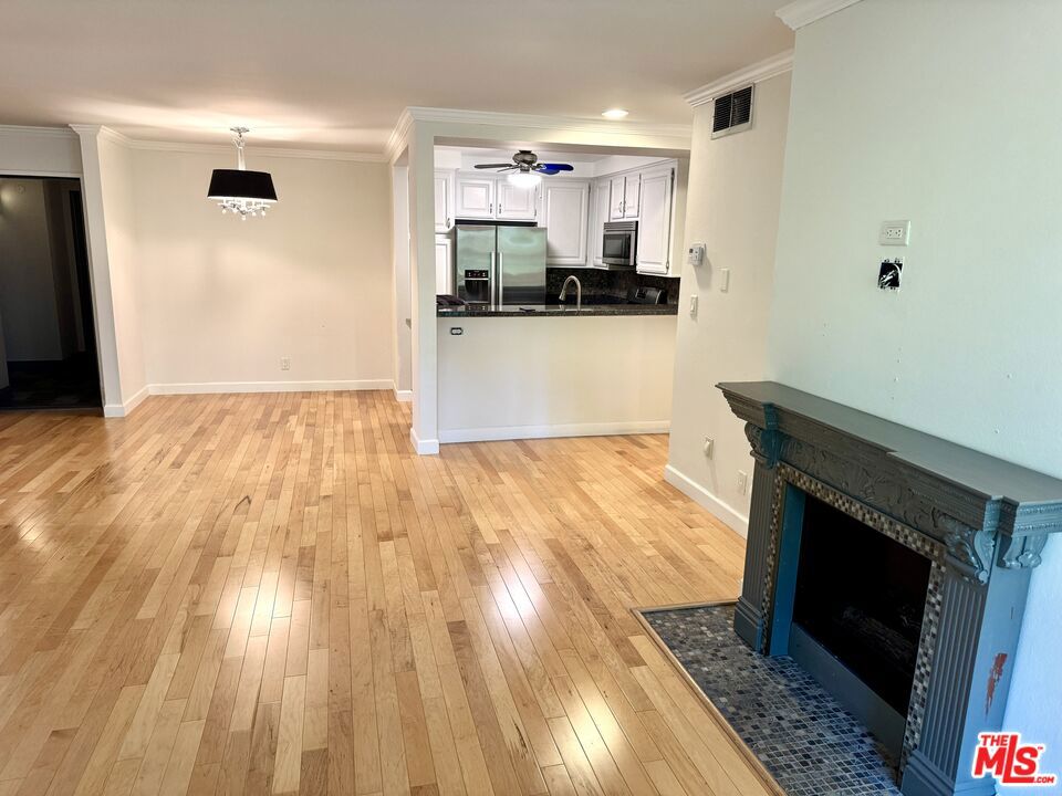 Residential Lease for rent at 950 N Kings Road 143, West Hollywood CA featuring 2 beds and 2 baths