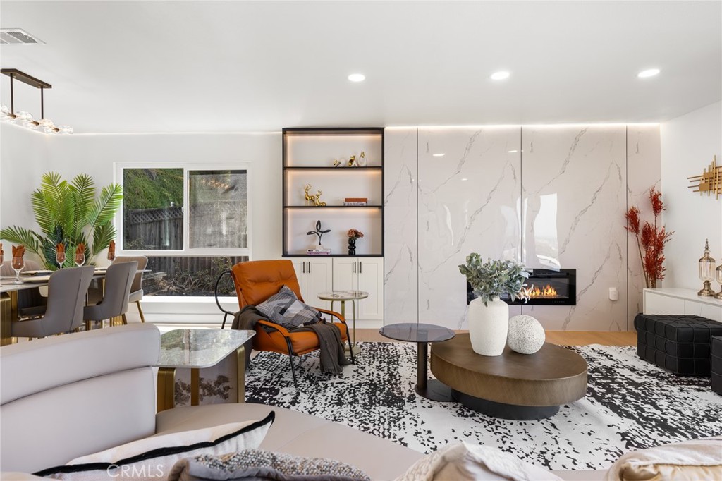 Residential for sale at 12284 Circula Panorama, Santa Ana CA featuring 4 beds and 3 baths