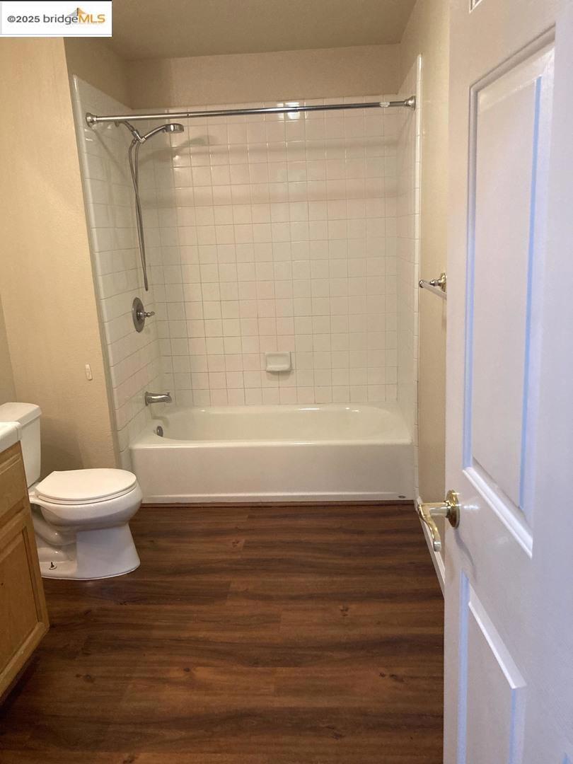 Residential for sale at 297 Tradewinds DR APT 105, San Jose CA featuring 3 beds and 2 baths