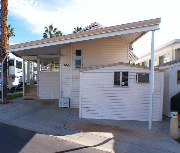 Manufactured In Park for sale at 84136 Ave 44, #744 744, Indio CA featuring 1 bed and 1 bath