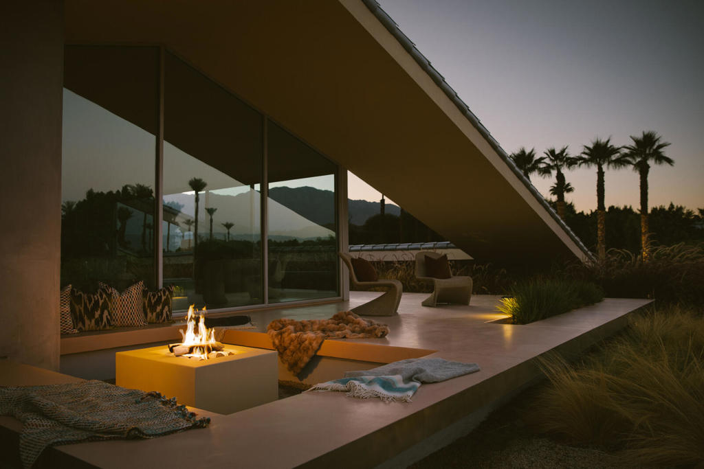 Residential for sale at 38850 Kelley Lane, Rancho Mirage CA featuring 5 beds and 5 baths