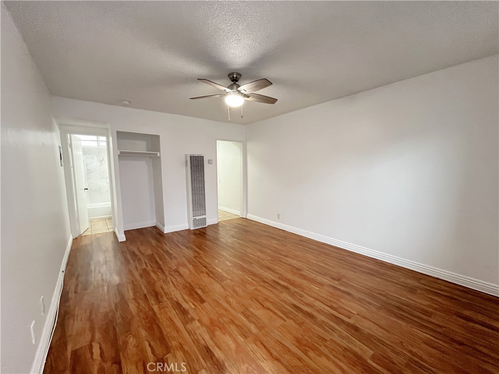 Residential Lease for rent at 12926 Doty Avenue 9, Hawthorne CA and 1 bath