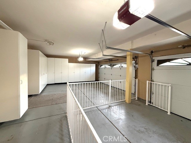 Residential Lease for rent at 2495 Hannum, Corona CA featuring 5 beds and 3 baths