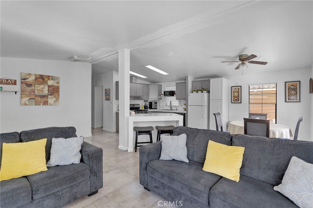 Manufactured In Park for sale at 1444 Michigan Avenue 1, Beaumont CA featuring 3 beds and 2 baths