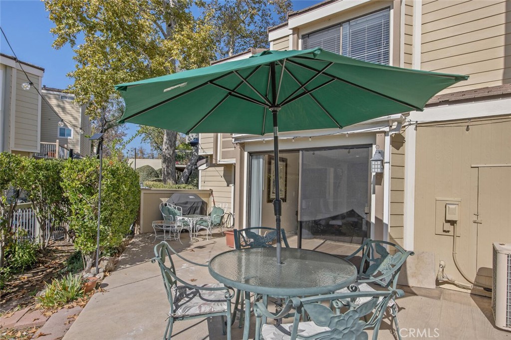Residential Lease for rent at 1158 S Westlake A, Westlake Village CA featuring 3 beds and 3 baths