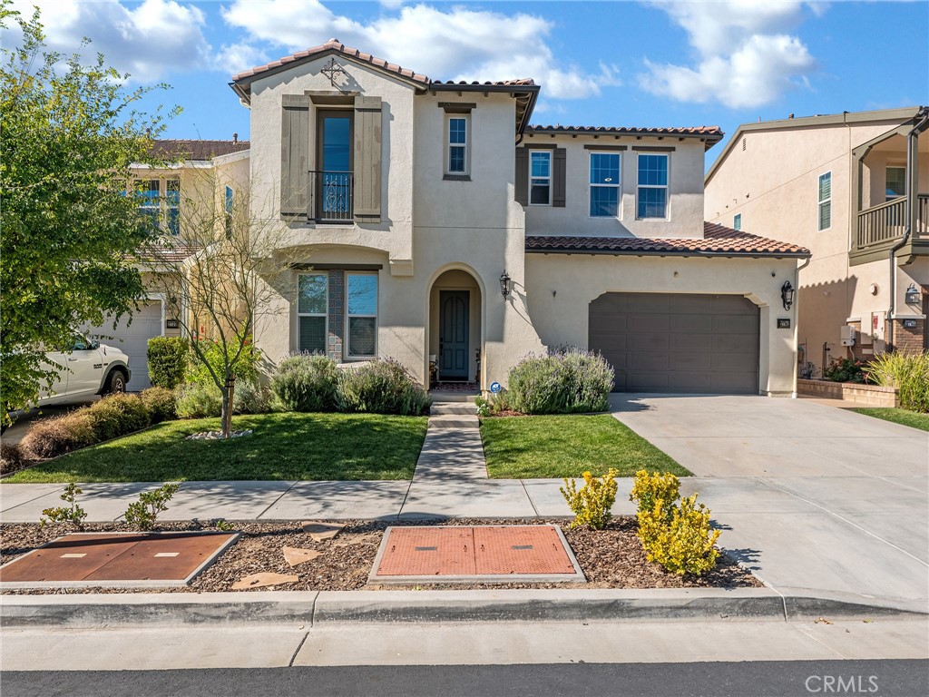 Residential for sale at 27741 Claremore, Santa Clarita CA featuring 5 beds and 5 baths