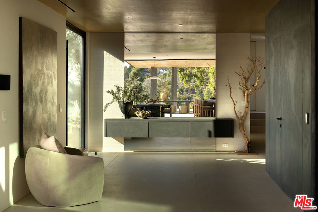 Residential for sale at 29200 Larkspur Lane, Malibu CA featuring 6 beds and 7 baths