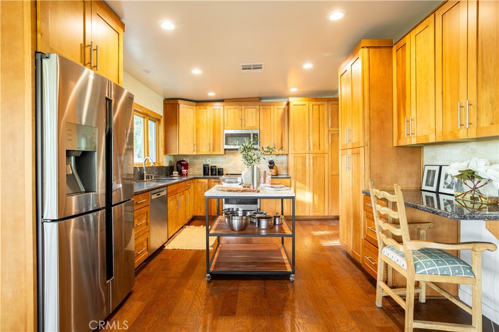 Residential for sale at 1076 Norumbega, Monrovia CA featuring 3 beds and 2 baths