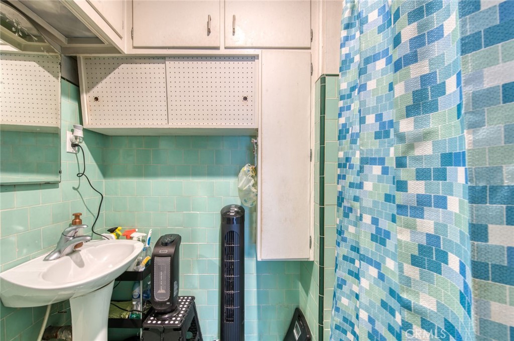 Residential Income for sale at 3982 S Gramercy, Los Angeles CA