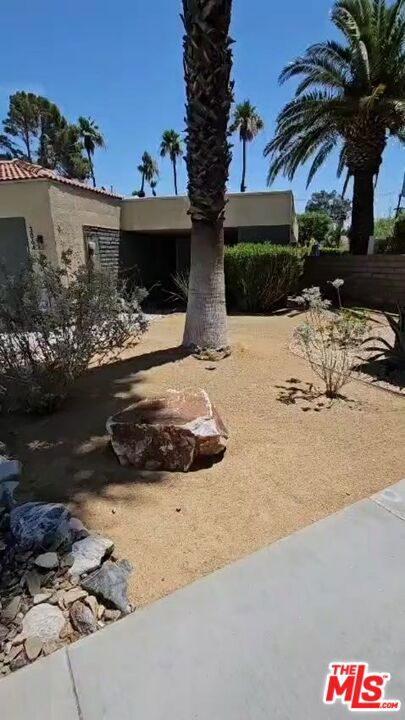 Residential for sale at 3060 E Sunflower Circle, Palm Springs CA featuring 2 beds and 1 bath