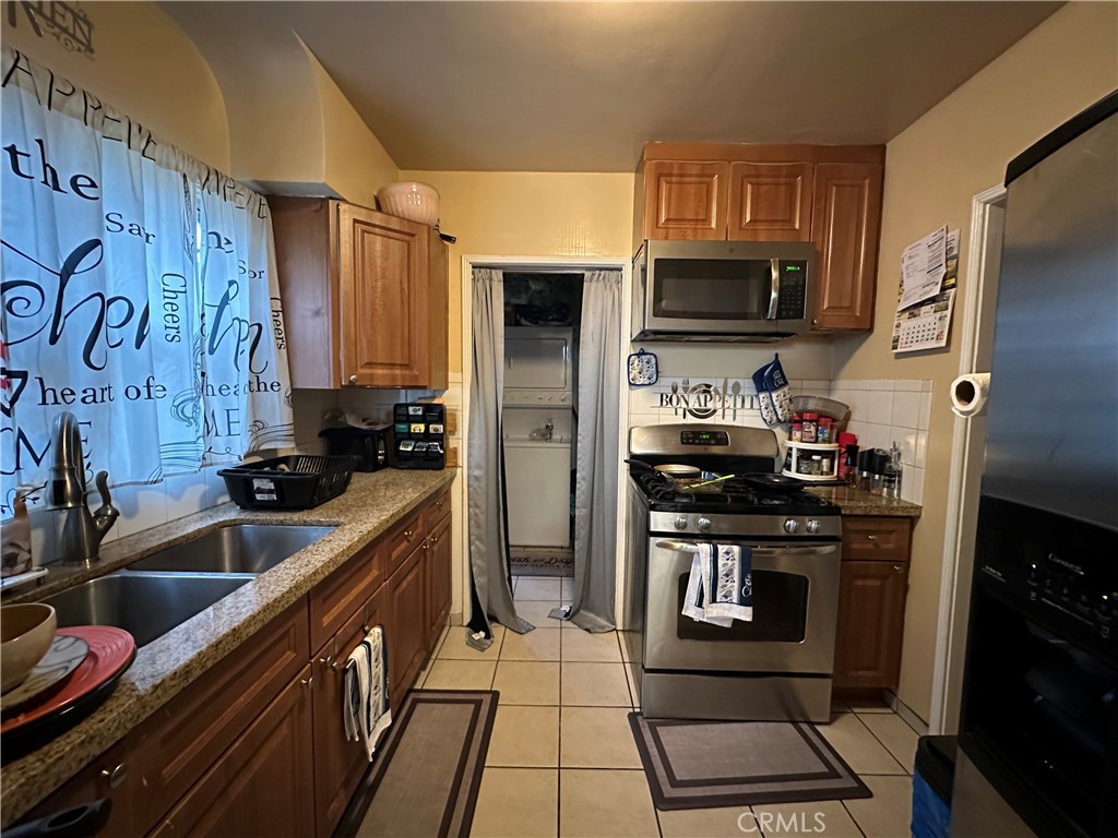 Residential Income for sale at 4056 Creed Avenue, Los Angeles CA