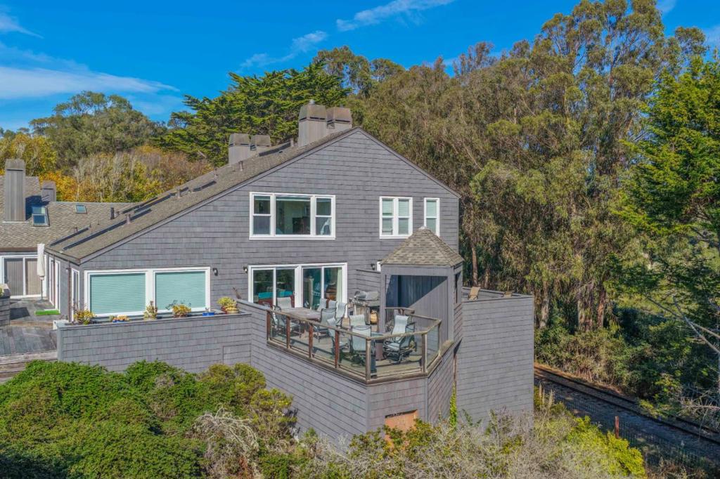 Residential for sale at 436 Camino Al Mar, La Selva Beach CA featuring 2 beds and 3 baths