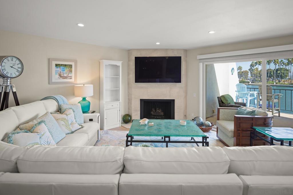 Residential Lease for rent at 8 Antigua Ct, Coronado CA featuring 3 beds and 2 baths