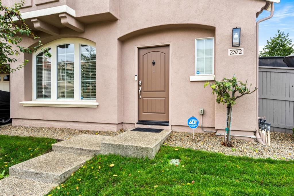 Residential for sale at 2372 Donner Pass Avenue, Sacramento CA featuring 4 beds and 3 baths